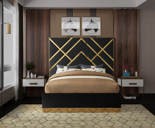Vector Black/Gold Queen Bed